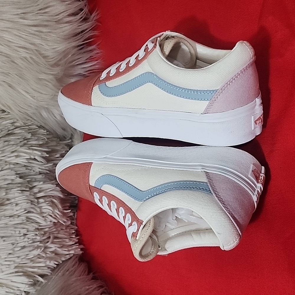VANS SNEAKERS - Picture 7 of 12